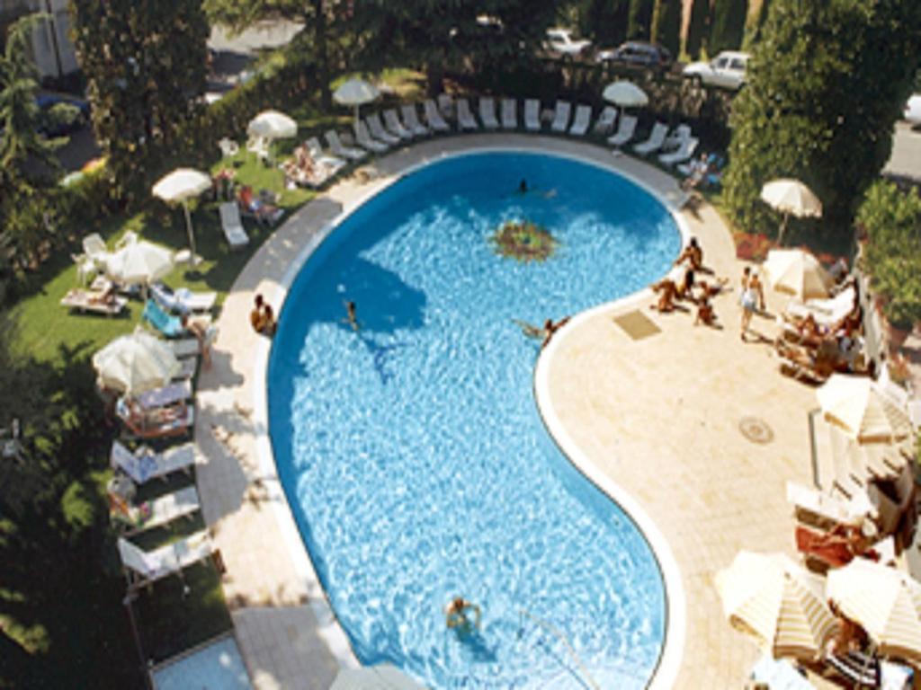 Hotel Continental Γκάρντα Εξωτερικό φωτογραφία