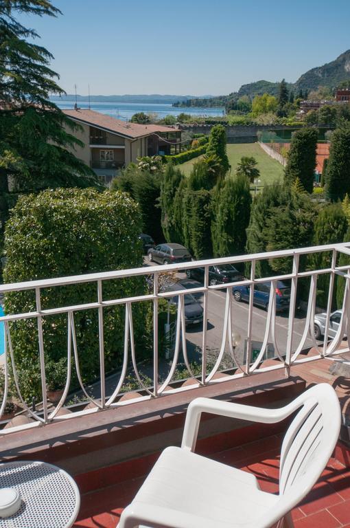 Hotel Continental Γκάρντα Εξωτερικό φωτογραφία